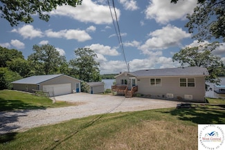 24926 Hodge Ave, Warsaw, MO 65355