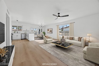 2858 Puenta St, Las Vegas, NV 89121