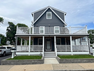 28 Neptune Ave Unit 1R, Winthrop, MA 02152