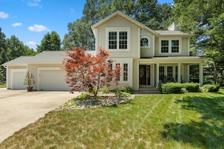 13607 Streamside Ct, Grand Haven, MI 49417
