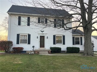 148 S Maple St, Oak Harbor, OH 43449