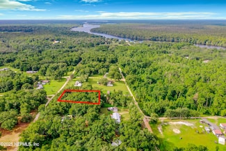 207 Richmond St, Satsuma, FL 32189