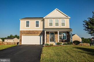 62 Charter Gate Dr, Fredericksburg, VA 22406