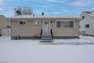 5714 Richwood Ave, Brookpark, OH 44142