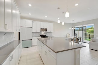 2138 Appleton Cir S, Fort Lauderdale, FL 33309