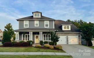 11317 Fullerton Place Dr NW, Huntersville, NC 28078