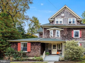128 Rutgers Ave, Swarthmore, PA 19081