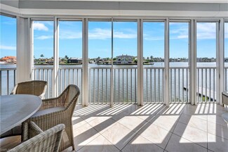 9790 Gulf Shore Dr Unit 105, Naples, FL 34108