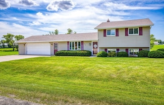 1035 Fox St, Chilton, WI 53014