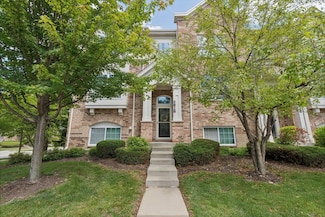 6828 Prairie St, Morton Grove, IL 60053