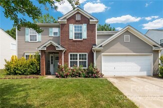 1504 Highfield Ct, Charlotte, NC 28216
