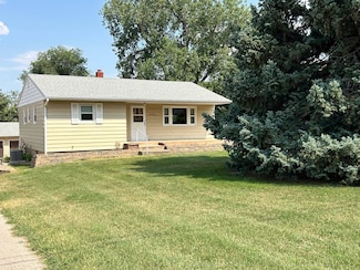 1912 Elmhurst Dr, Rapid City, SD 57702