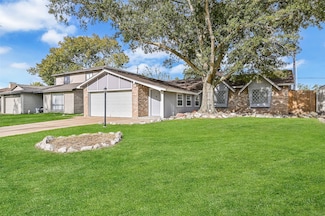 16823 Bougainvilla Ln, Friendswood, TX 77546