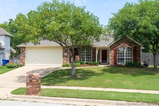 3012 W Oakland St, Broken Arrow, OK 74012