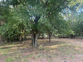 331 E Bear Creek Rd, Glenn Heights, TX 75154