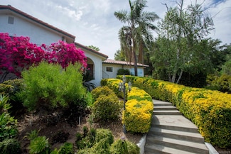 28628 Mountain Meadow Rd, Escondido, CA 92026