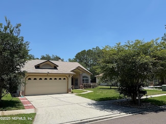 9205 Camshire Dr, Jacksonville, FL 32244