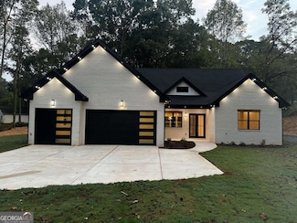 3718 Ledan Rd, Gainesville, GA 30506