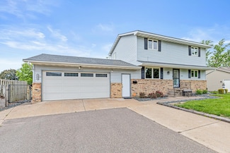 4644 2nd St NE, Minneapolis, MN 55421