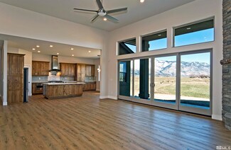 1024 Rocky Terrace Dr, Gardnerville, NV 89460
