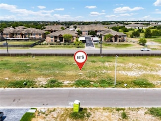 2000 Hole Number 6 St, Mission, TX 78572