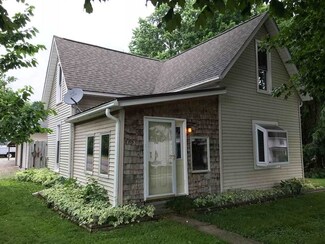 515 E Main St, Camden, IN 46917