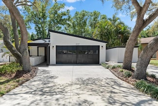 2257 Lake Dr, Dunedin, FL 34698