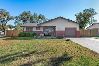 1303 W 29th St S, Wichita, KS 67217