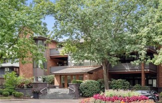 155 N Hanley Rd Unit 101, Saint Louis, MO 63105