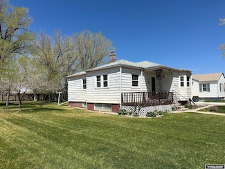 101 N 9th St, Sinclair, WY 82334