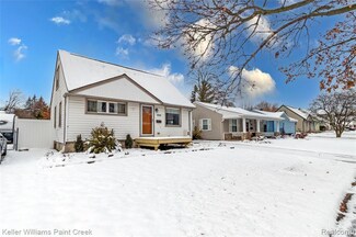 3515 Durham Rd, Royal Oak, MI 48073