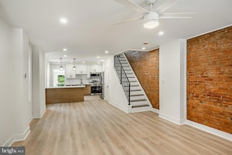 221 Ford St Unit 24, Conshohocken, PA 19428