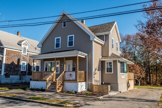 18 Saint John St, South Dartmouth, MA 02748
