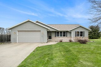 2300 S Hill Dr, Schoolcraft, MI 49087