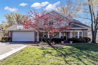 10 Ashbrook Dr, Saint Peters, MO 63376
