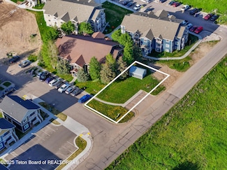 424 Clubmoss Ln, Driggs, ID 83422