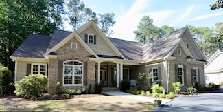 380 Grove Rd, Southern Pines, NC 28387