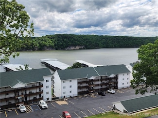 14 Park Pool Dr Unit 4C, Kaiser, MO 65047