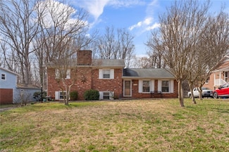 2616 Weymoth Rd, Winston Salem, NC 27103