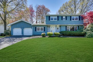 221 Cashel Dr, Matawan, NJ 07747