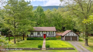 177 Manorville Rd, Saugerties, NY 12477