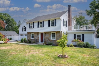 551 Centre St, Milton, MA 02186