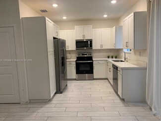 1041 SE 23rd Terrace Unit 1041, Homestead, FL 33035