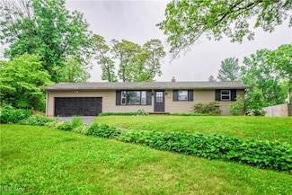 5900 Lasater Dr NW, Canton, OH 44718