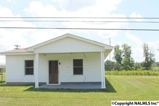 1010 Alabama 71, Section, AL 35771