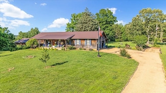 2890 Nance Bend Rd, Clifton, TN 38425