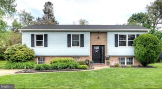 315 Jackson Ave, Magnolia, NJ 08049