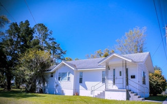 654 SE Baya Dr, Lake City, FL 32025