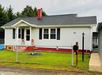 13 27th St, Greer, SC 29651