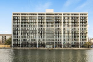 2015 S Finley Rd Unit 102, Lombard, IL 60148